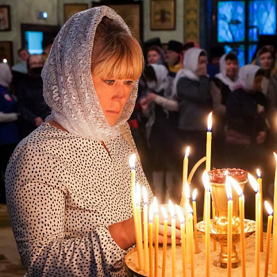 27.11.2021 - Сонм архиереев Нижегородской митрополии совершил Божественную литургию в Городецком Феодоровском монастыре