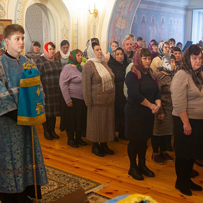4 декабря, в праздник Введения во храм Пресвятой Богородицы, епископ Городецкий и Ветлужский Августин совершил Божественную литургию в Свято-Троицком Архиерейском подворье села Белбаж