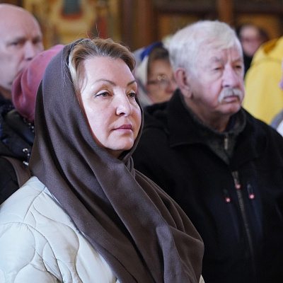 Управляющий Нижегородской епархией совершил Божественную литургию в Александро-Невском кафедральном соборе Нижнего Новгорода