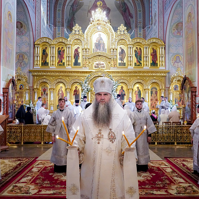 В праздник Преображения Господня митрополит Георгий возглавил Божественную литургию в Преображенском соборе Серафимо-Дивеевского монастыря