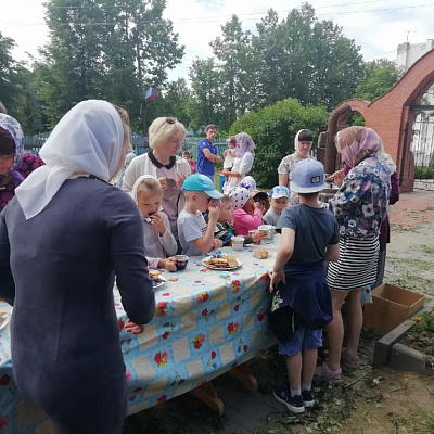 День Пресвятой Троицы в Воскресенском
