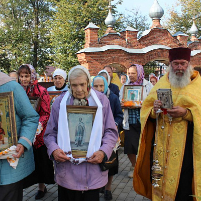 Праздничная литургия в день перенесения мощей святого благоверного великого князя Александра Невского в Семенове