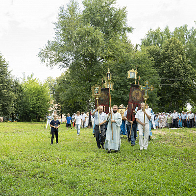 В малый престольный праздник епископ Городецкий и Ветлужский Парамон совершил Божественную литургию в соборе Воскресения Словущего р.п. Воскресенское