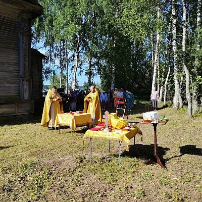На месте разрушенного храма в деревне Марково Ковернинского благочиния была совершена Божественная Литургия