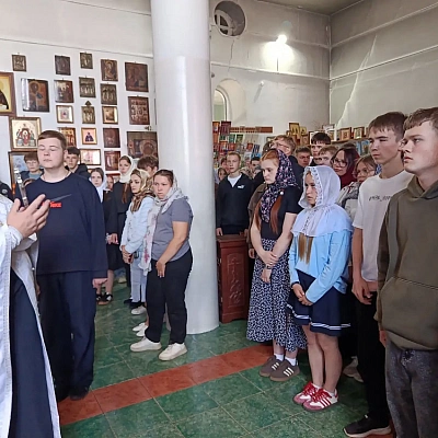 В храме Вознесения Господня поселка Ковернино прошел традиционный молебен перед выпускными экзаменами                                                                                                                                         
