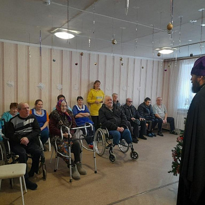 Поздравление с Рождеством Христовым  в Воскресенском доме-интернате