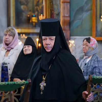 Митрополит Георгий совершил богослужения в Свято-Троицком Серафимо-Дивеевском монастыре