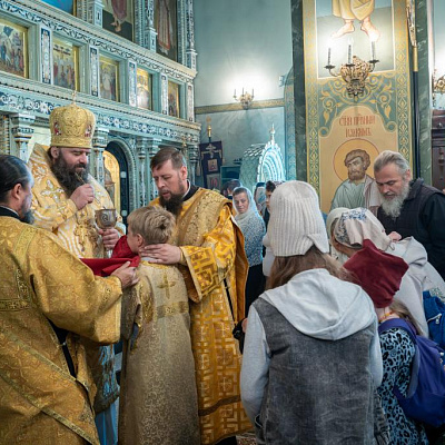 В Неделю 16-ю по Пятидесятнице епископ Городецкий и Ветлужский Парамон совершил Божественную литургию в Городецком Феодоровском мужском монастыре
