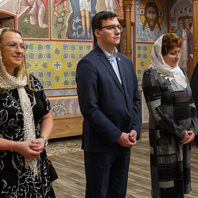 В день памяти святых мучеников Акиндина, Пигасия, Аффония, Елпидифора, Анемподиста и иже с ними епископ Городецкий и Ветлужский Парамон совершил Божественную литургию в Городецком Феодоровском мужском монастыре