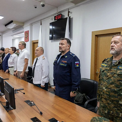 Помощник благочинного Приокского округа принял участие в церемонии закрытия третьей смены лагеря «Хочу стать десантником»