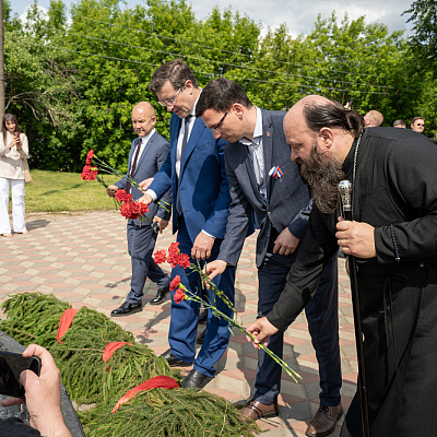 Епископ Городецкий и Ветлужский Парамон посетил открытие музея Городецкой росписи в Городце