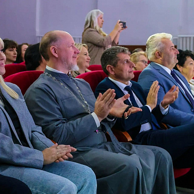 Благочинный Ветлужско-Уренского округа принял участие в концерте, посвященном Дню учителя 
