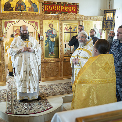 Епископ Городецкий и Ветлужский Парамон совершил Божественную литургию в храме  святого праведного Иоанна Кронштадтского п.Сухобезводное
