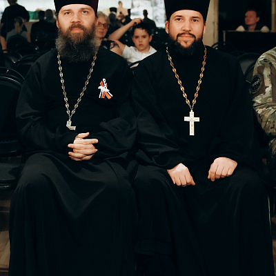 В благочиниях Нижегородской епархии прошли балы Победы