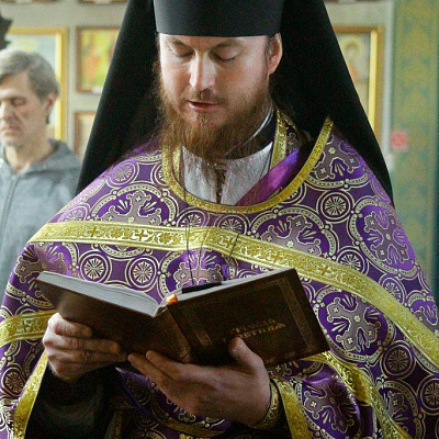 В Великий Четверток епископ Августин совершил литургию в кафедральном соборе Городца