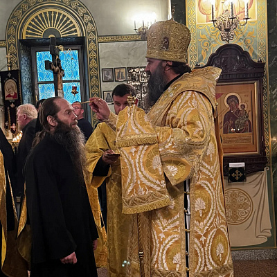 В канун Недели 11-й по Пятидесятнице епископ Городецкий и Ветлужский Парамон совершил Всенощное бдение в Городецком Феодоровском мужском монастыре