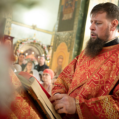 В праздник Светлого Христова Воскресения епископ Городецкий и Ветлужский Парамон совершил Пасхальные богослужения в Городецком Феодоровском мужском монастыре
