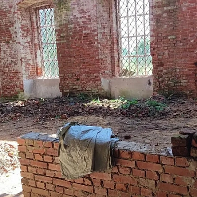 В храме села Медведиха Краснобаковского округа был отслужен молебен на начало восстановительных работ
