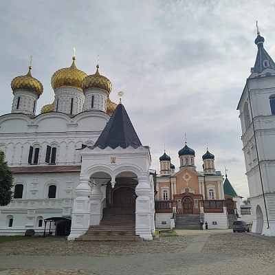 Поездка учеников Семеновской православной гимназии в Кострому