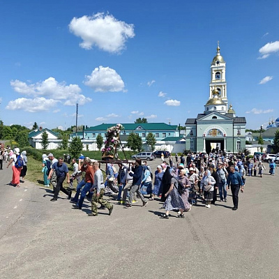 В Нижегородской епархии начался традиционный крестный ход с Владимирской Оранской иконой Божией Матери