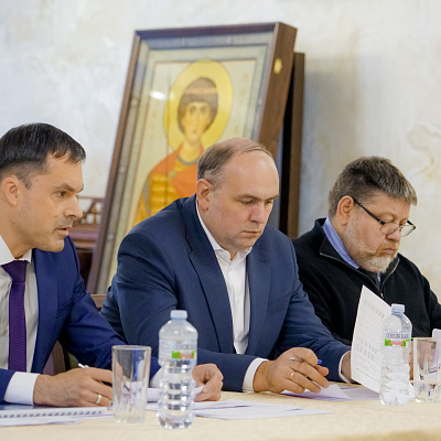 Митрополит Георгий провел совещание по вопросам строительства кафедрального собора в честь святителя Тихона Задонского в Лукоянове