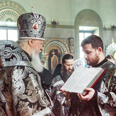 Епископ Городецкий и Ветлужский Августин совершил Литургию Преждеосвященных Даров в Городецком Феодоровском мужском монастыре