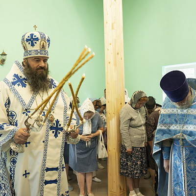 Епископ Городецкий и Ветлужский Парамон совершил малое освящение храма Успения Божией Матери в г. Заволжье