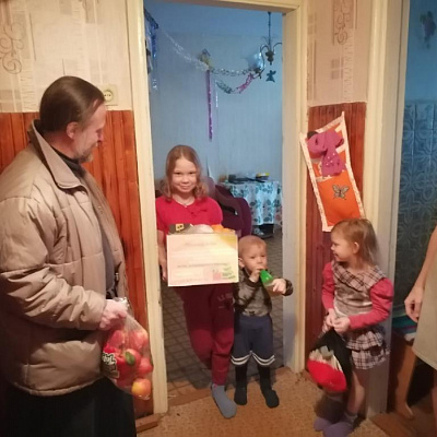 "Корзины радости" в Шаранге