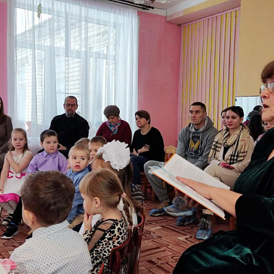 «Мама - свет в душе превечный»