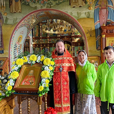 В Борском благочинии встретили ковчег с частицей мощей святого праведного Алексия Бортсурманского