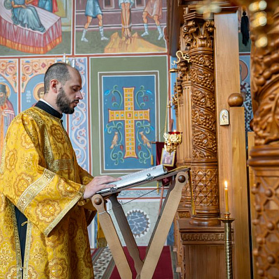 Епископ Городецкий и Ветлужский Парамон совершил Божественную литургию в Городецком Феодоровском мужском монастыре