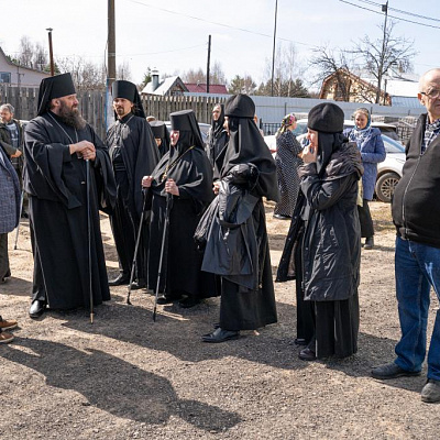 Епископ Городецкий и Ветлужский Парамон совершил Литургию Преждеосвященных Даров в Крестовоздвиженском женском монастыре д. Быдреевка