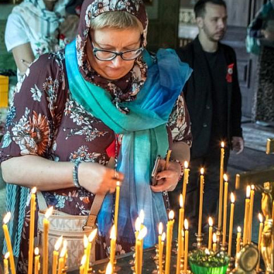 В день празднования 10-летия со дня возрождения Городецкого Феодоровского мужского монастыря епископ Городецкий и Ветлужский Августин совершил Божественную литургию