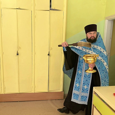 Благочинный Московского округа освятил нижегородский детский сад № 318