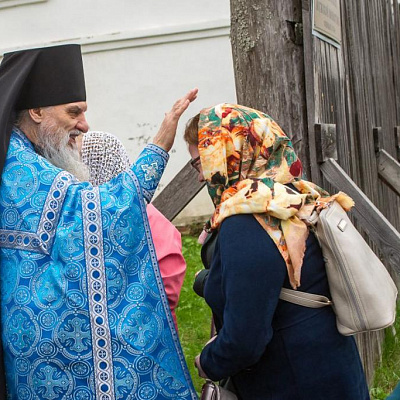 Епископ Городецкий и Ветлужский Августин совершил Божественную литургию в Высоковском Успенском мужском монастыре