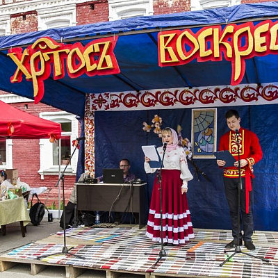 7.05.2016-Пасхальная ярмарака в Городецком Феодоровском мужском монастыре. Фото Сергея Багрецова.