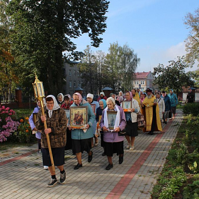 Праздничная литургия в день перенесения мощей святого благоверного великого князя Александра Невского в Семенове