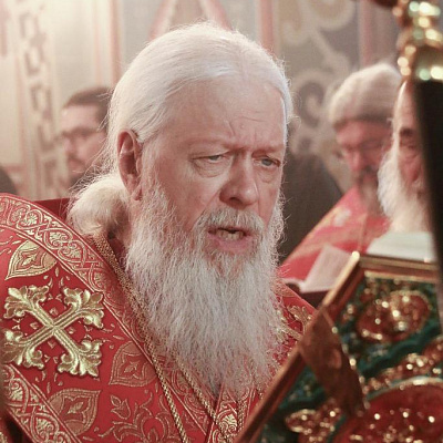 Вечером Светлого Христова Воскресения епископ Августин совершил богослужение в кафедральном соборе иконы Божией Матери Феодоровская