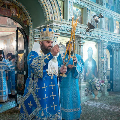 В престольный праздник Городецкого Феодоровского мужского монастыря епископ Городецкий и Ветлужский Парамон совершил Божественную литургию