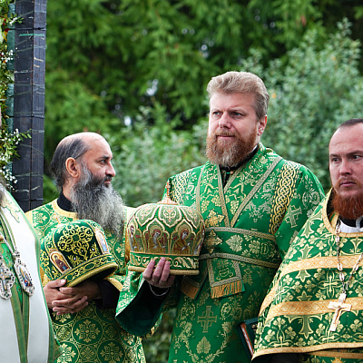 Епископ Городецкий и Ветлужский Парамон сослужил Главе Нижегородской митрополии на Божественной литургии в селе Бортсурманы Пильнинского муниципального округа Нижегородской области