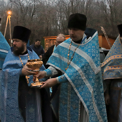 В рабочем поселке Варнавино состоялась торжественная встреча ковчега с частицей Ризы Пресвятой Богородицы