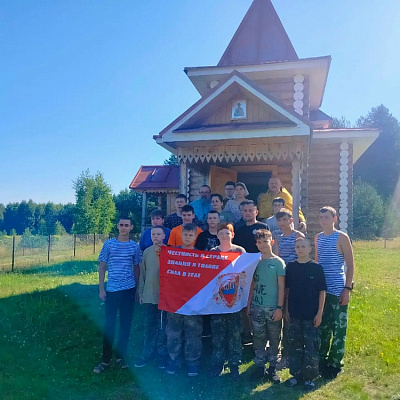 Воспитанники Нижегородского военно-патриотического клуба «Щит» посетили храм Ковернинского благочиния
