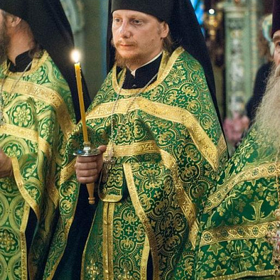 Накануне праздника перенесения мощей святого князя Александра Невского епископ Городецкий и Ветлужский Августин совершил Всенощное бдение в Городецком Феодоровском мужском монастыре