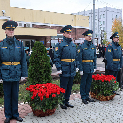 Клирики Нижегородской епархии приняли участие в церемонии открытия обновленного мемориала «Подвиг Пожарного!»