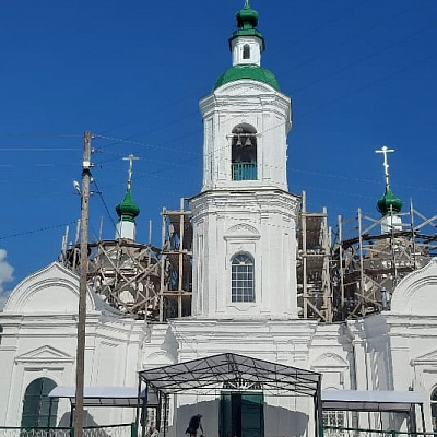 В селе Бортсурманы освящены и установлены кресты Успенского храма