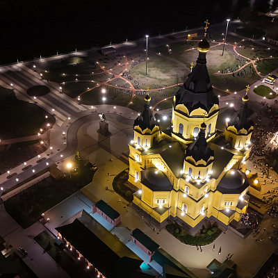 В праздник Воскресения Христова митрополит Георгий возглавил богослужения в Александро-Невском кафедральном соборе Нижнего Новгорода