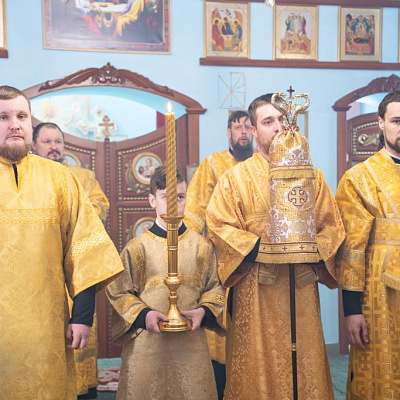 В Неделю мясопустную, о Страшном Суде, епископ Городецкий и Ветлужский Парамон совершил Божественную литургию в храме Рождества Пресвятой Богородицы с. Хохлома