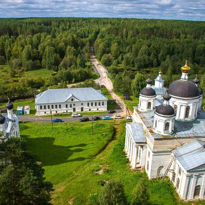16 сентября 2023 года, епископ Городецкий и Ветлужский Парамон с архипастырским визитом посетил храмы и монастыри Ковернинского благочиния