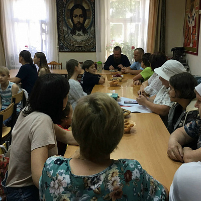 В православно-просветительском центре «Сретение» города Семенова прошел праздник Дня семьи, любви и верности