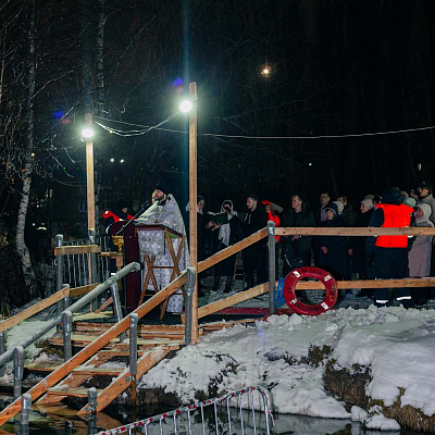 В благочиниях Нижегородской епархии состоялись крещенские купания